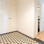 Aliados Premium 1br W/ Terrace By Lovelystay דירה
