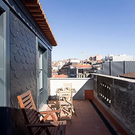 Aliados Premium 1br W/ Terrace By Lovelystay Apartment