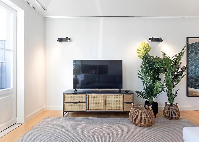 Aliados Premium 1br W/ Terrace By Lovelystay Apartamento Porto