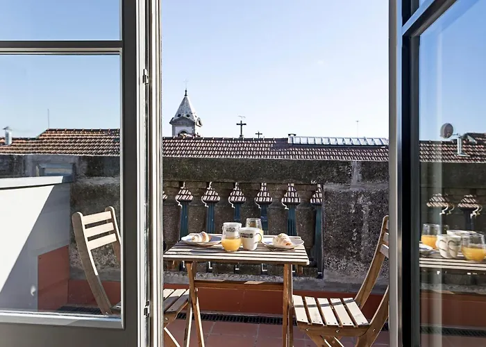 Aliados Premium 1br W/ Terrace By Lovelystay