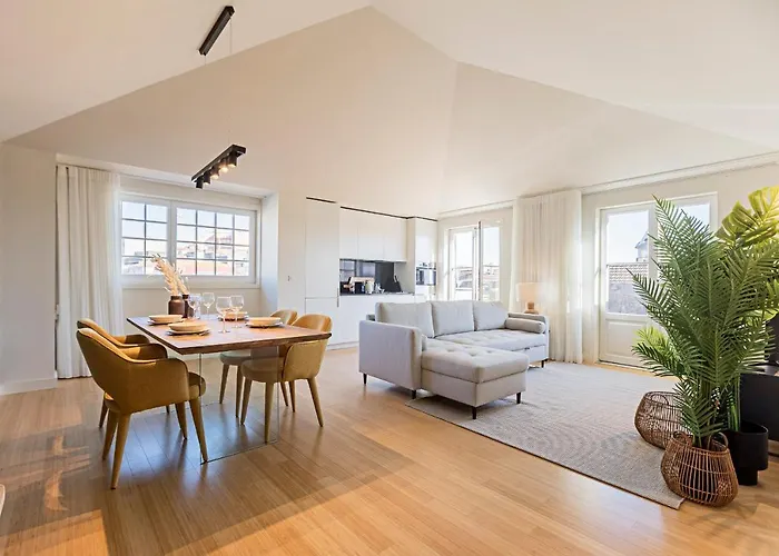 Aliados Premium 1br W/ Terrace By Lovelystay Porto