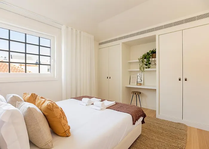 Aliados Premium 1br W/ Terrace By Lovelystay * Porto