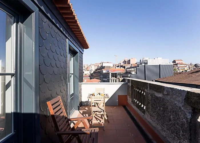 Aliados Premium 1br W/ Terrace By Lovelystay Apartman